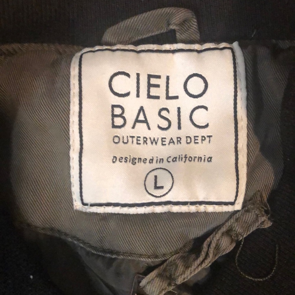 ❗️Cielo Basic Jacket - Picture 2 of 6